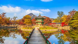 Cung điện Hoàng gia GyeongBokgung là cung điện đồ sộ nhất xứ sở kim chi.