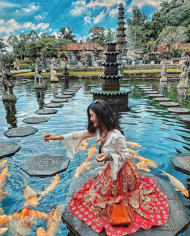 Cung điện nước Tirta Gangga Bali có kiến trúc độc đáo
