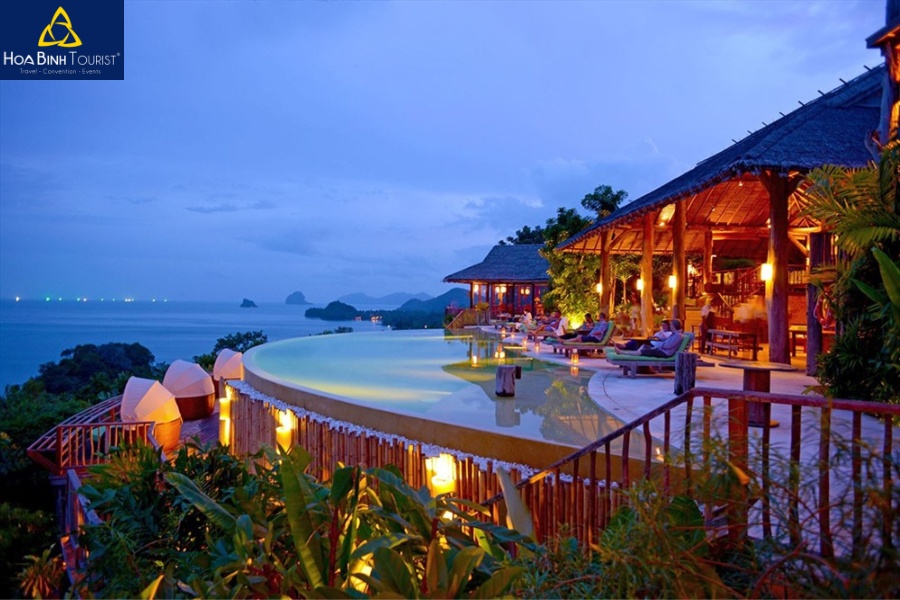 Khách sạn 4 sao cạnh bờ biển Thái Lan