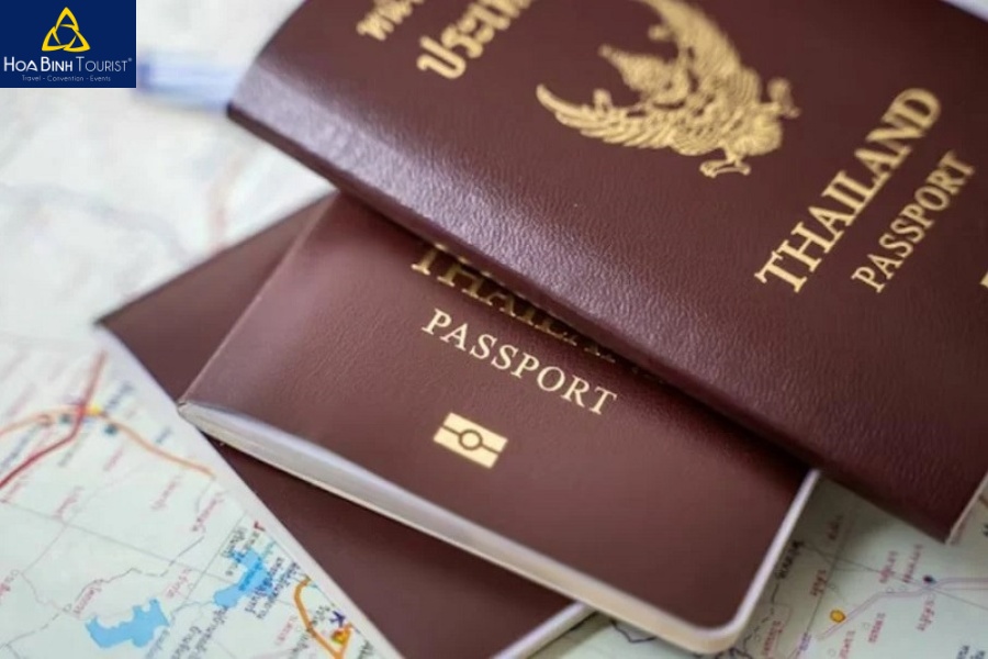 Hộ chiếu là giấy tờ cần thiết khi du lịch Thái Lan