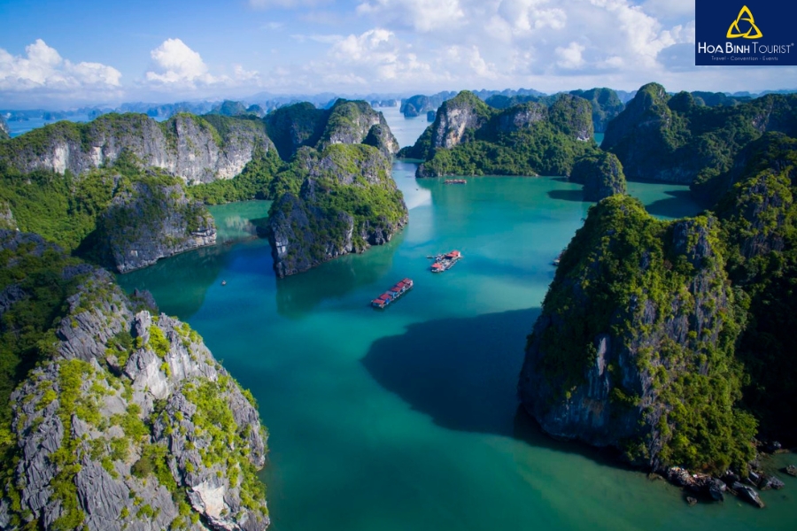 Vịnh Bái Tử Long - Kỳ quan thiên nhiên của Việt Nam
