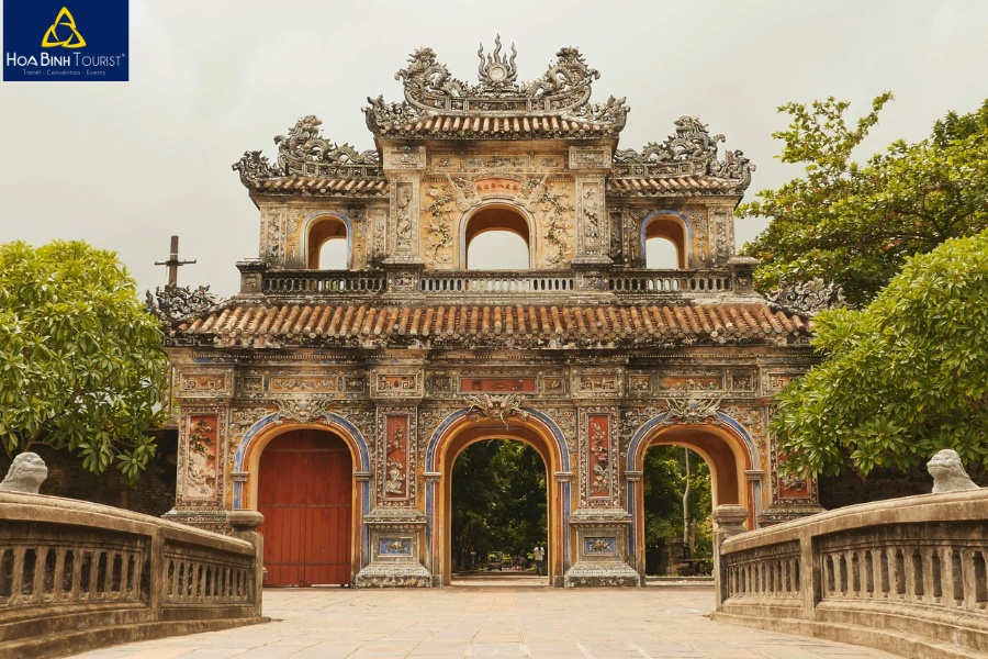 Kiến trúc Hoàng Thành khiến du khách thập phương phải xuýt xoa 