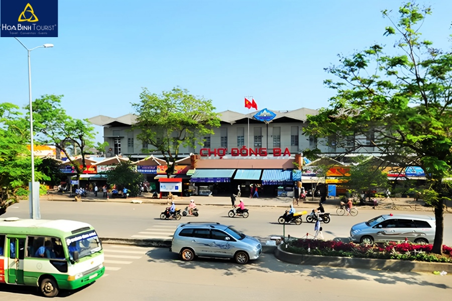 Chợ Đông Ba - Khu chợ nổi tiếng và lâu đời nhất tại Huế