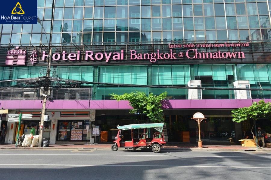 Khách sạn Royal Bangkok Chinatown tại khu phố người Hoa sôi động