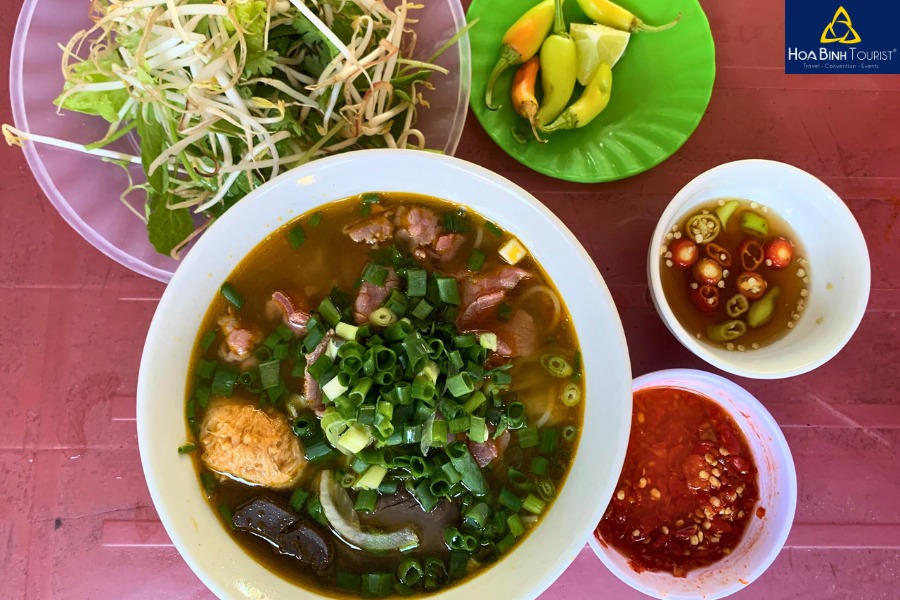 Quán Bún bò Huế O Khương