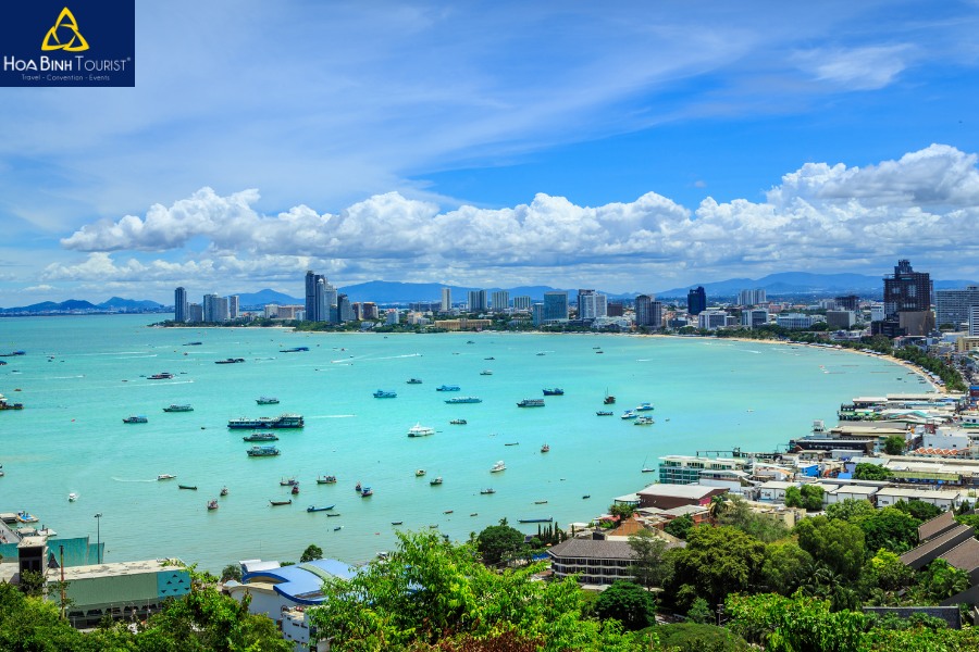 Thành phố biển Pattaya nổi tiếng nhìn từ trên cao