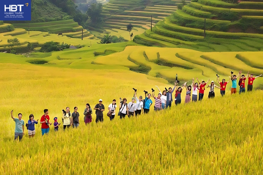 HoaBinh Tourist - Đơn vị tổ chức tour du lịch uy tín cho doanh nghiệp 