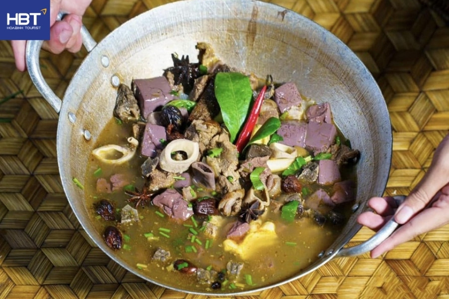 chợ phiên sapa - Thắng cố