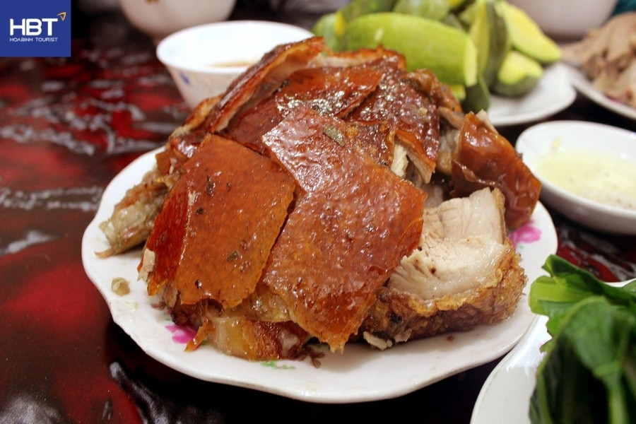 chợ phiên sapa - Lợn cắp nách