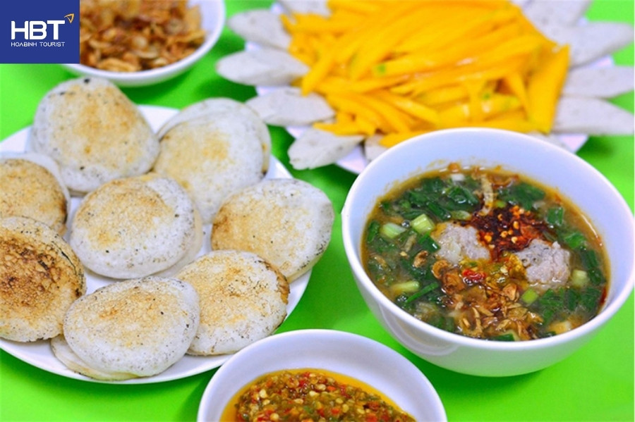 đặc sản Đà Lạt - Bánh căn Đà Lạt