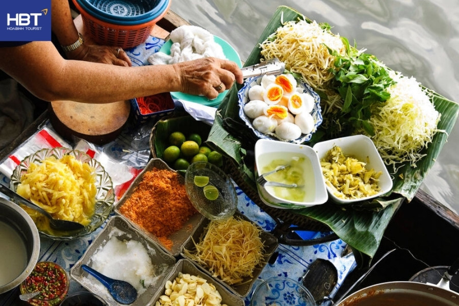 Thưởng thức bữa sáng và đặc sản miền Tây trên chợ nổi cái răng