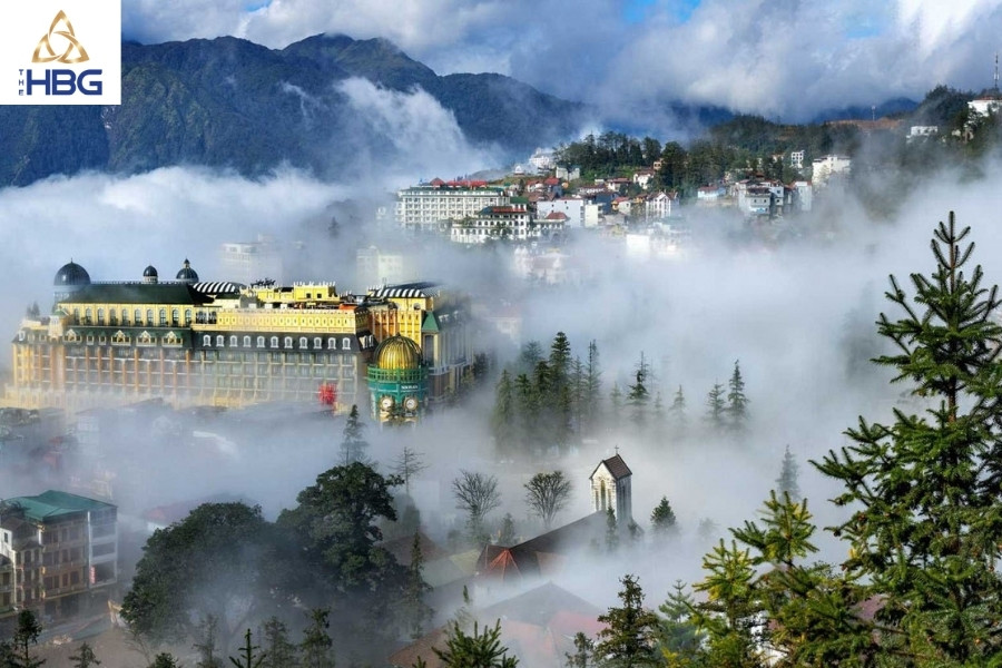 Núi Hàm Rồng Sapa - Quảng trường Sapa