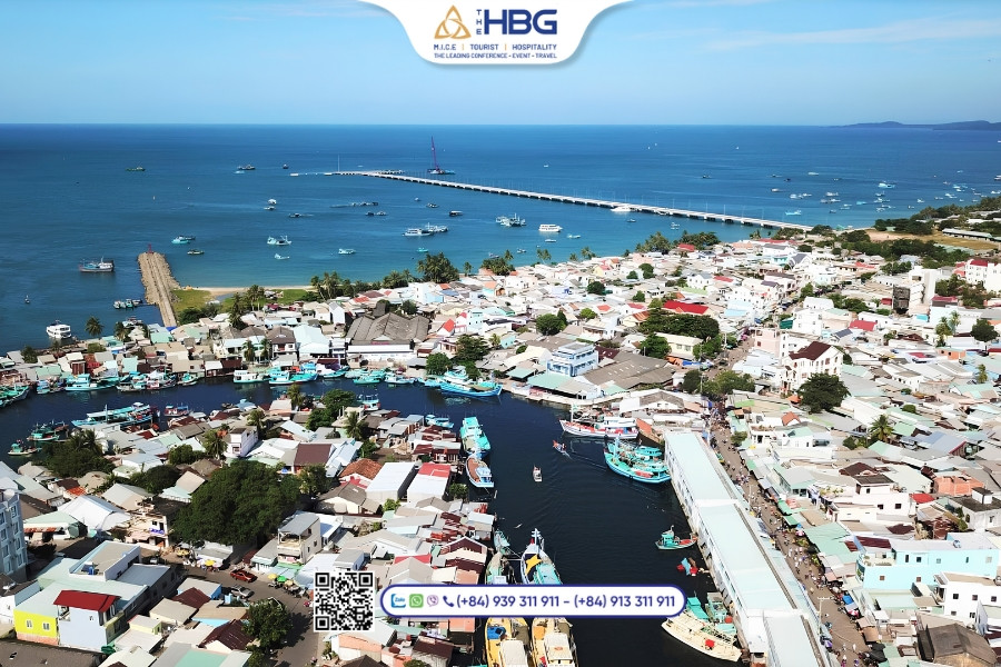 Long Beach Phu Quoc Travel